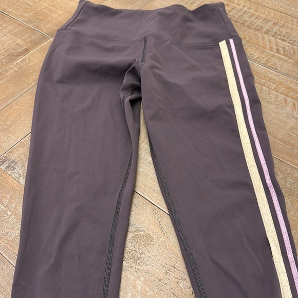 Revolve Movement Freestyle Rise Legging in Dark Purple
FREE PEOPLE - Picture 6 of 15